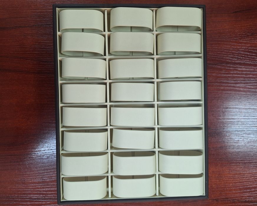 Планшет для браслетов/часов 24 шт.