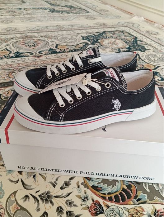 Кроссовки для мужчин