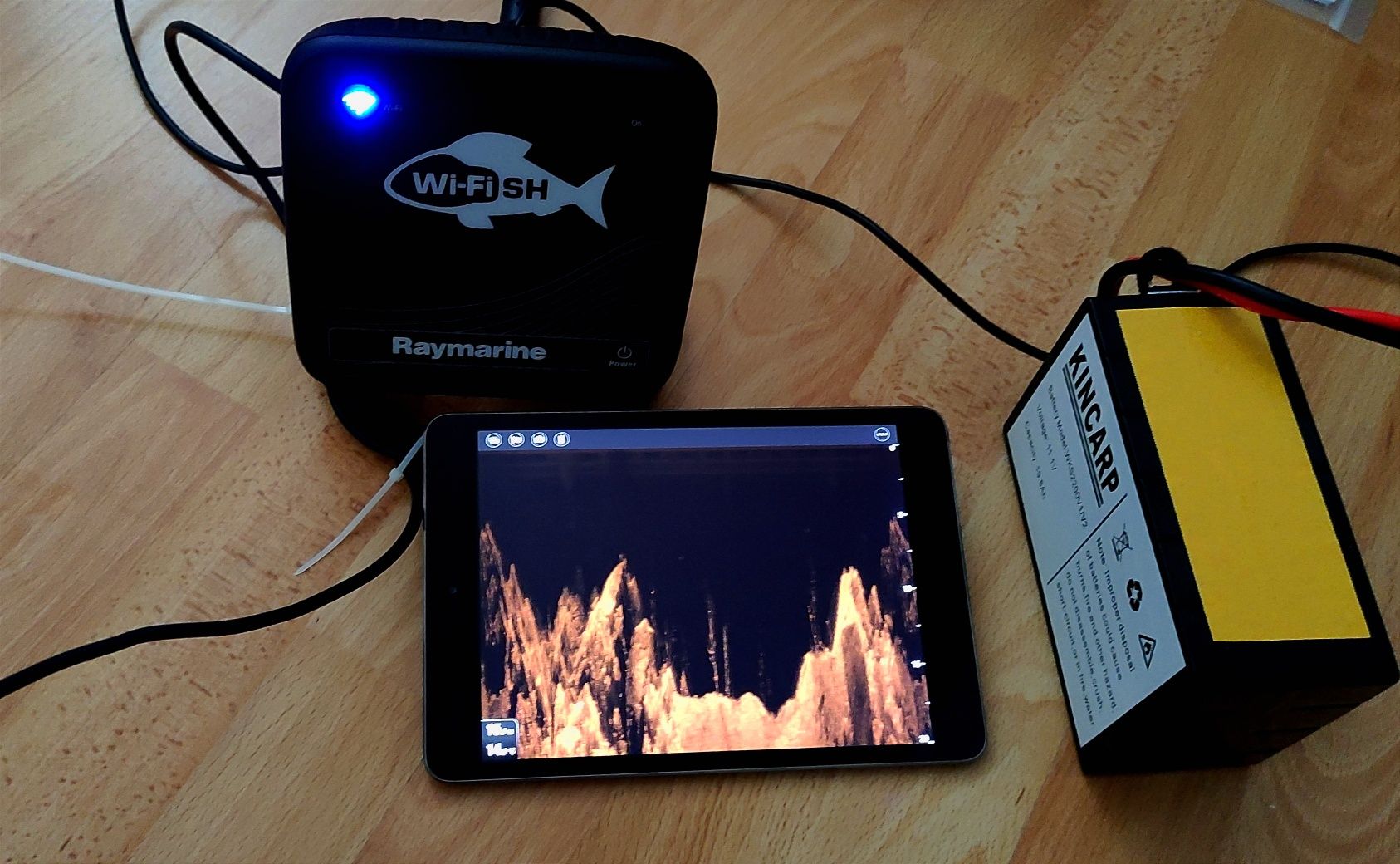 Сонар безжичен-Raymarine Wi-Fish + Таблет Ipad 2 mini Wlan 16 gb..