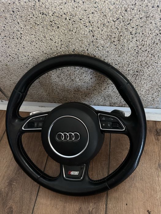 Продавам ОРИГИНАЛНИ волани