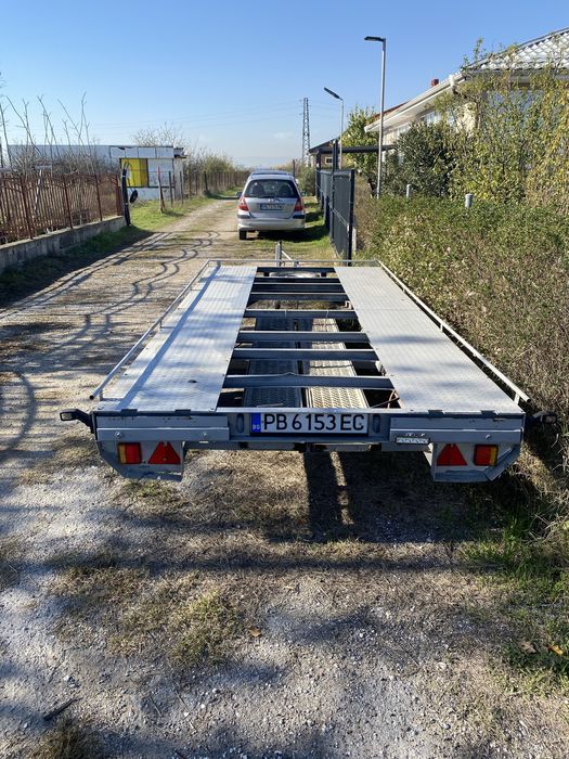 Под наем - Платформа