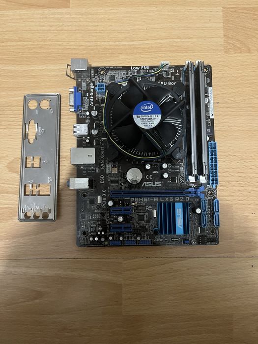 Kit placa de baza, procesor si ram