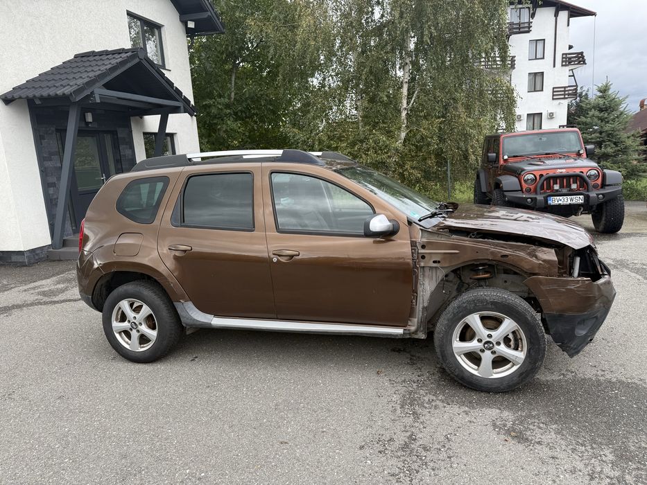 Duster diesel 4x4 2013 avariat