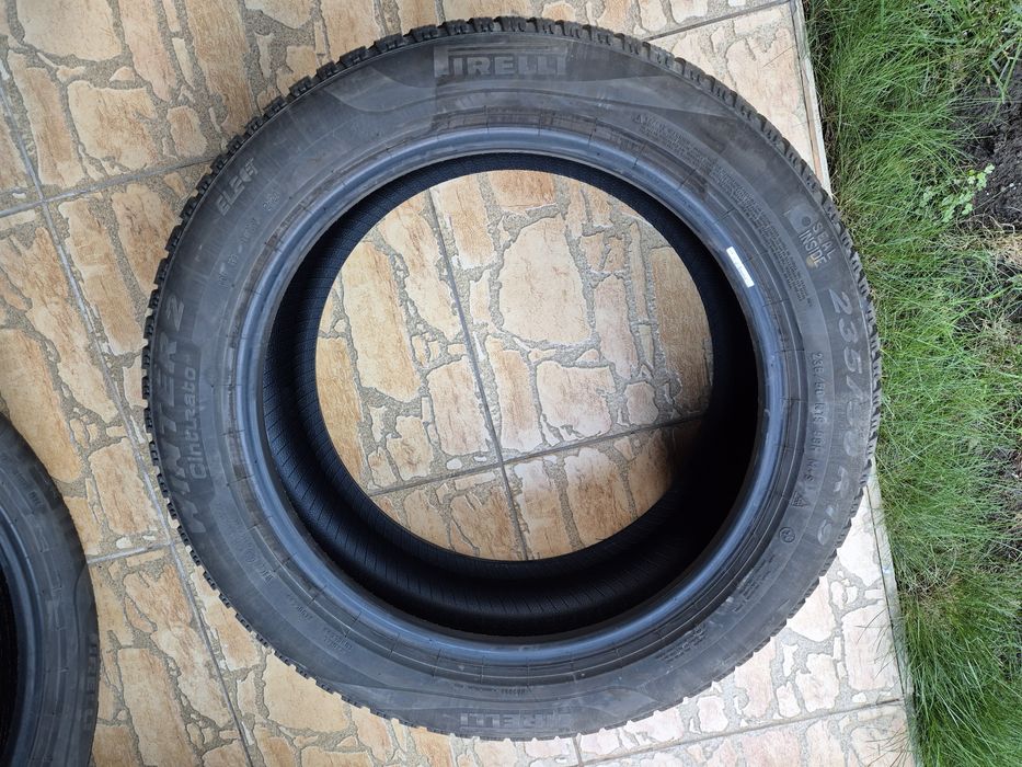 Vând cauciucuri 235/50/19 M+S 2 buc //Pirelli// dot 2024