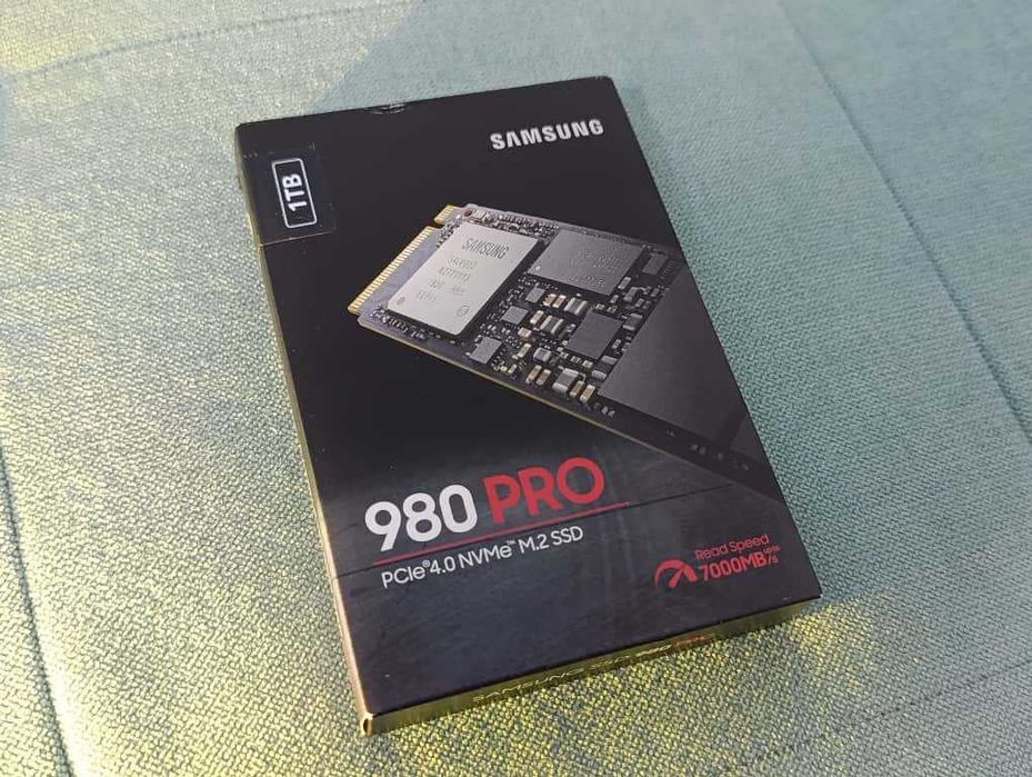 ASUS PRIME X670-P CSM  / Garantie Kit
