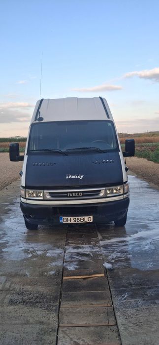 Vând sau schimb Iveco Daily