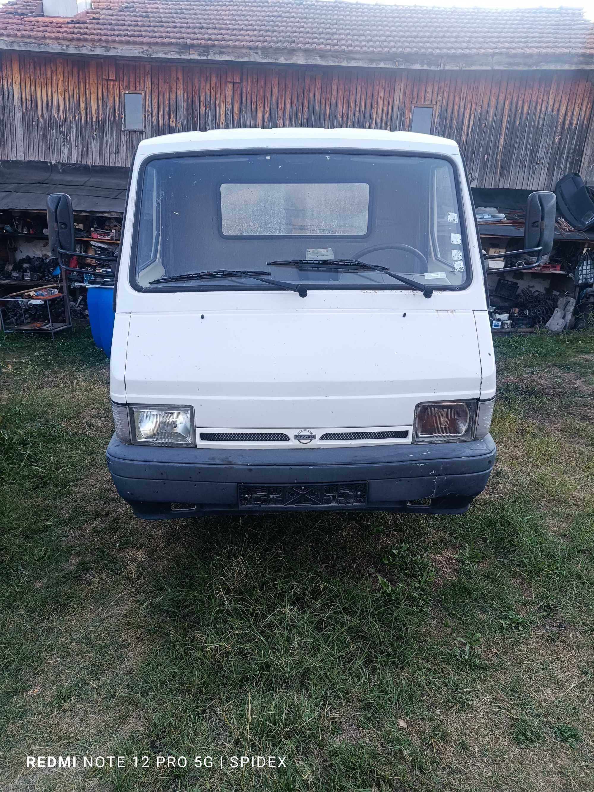 Nissan Trade 3.0