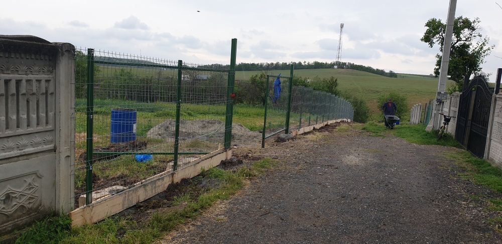 Gard plasa bordurătă la comanda clienților 115 ml materiale inclus