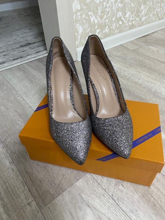 Продам туфли