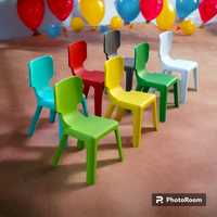 Детский стул из пластика