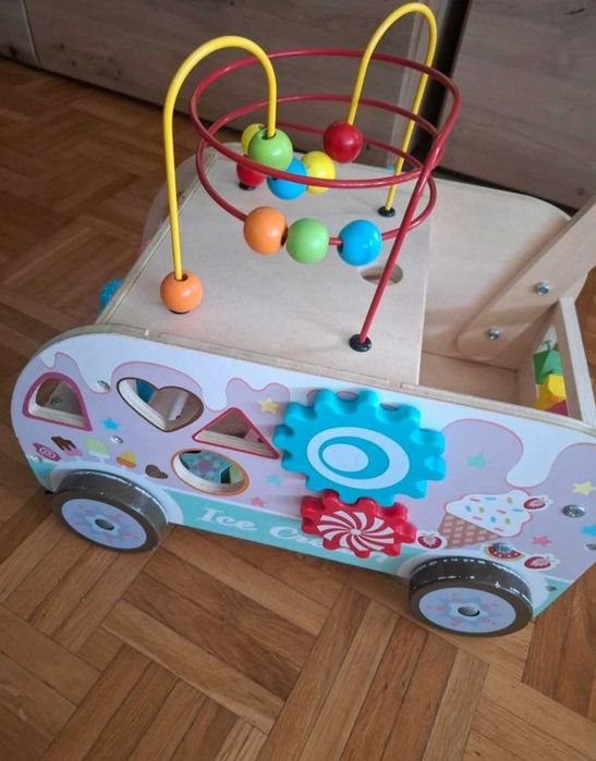 Дървена образователна проходилка