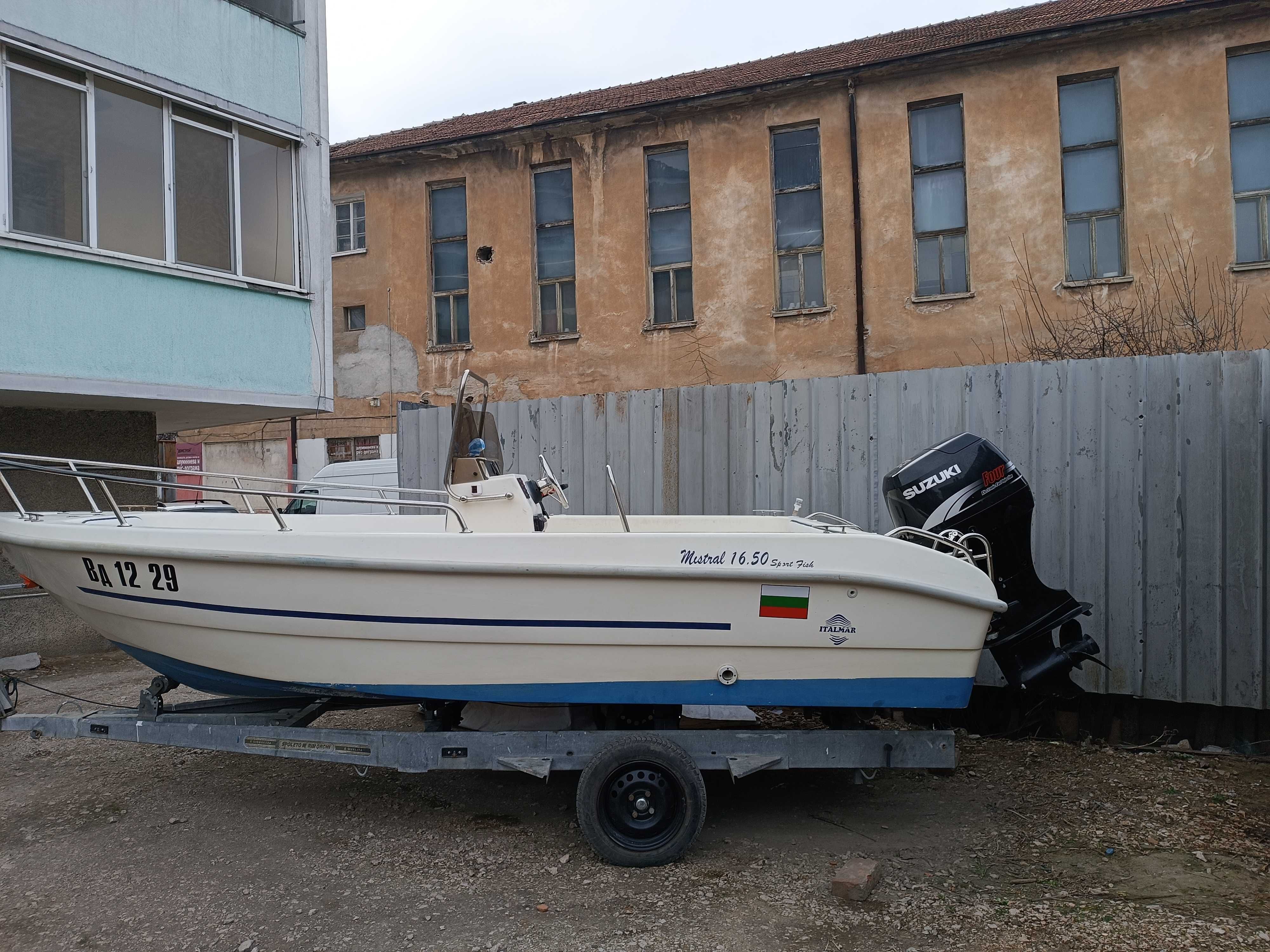 Продавам лодка Italmar Mistral 16.50 Sport Fish