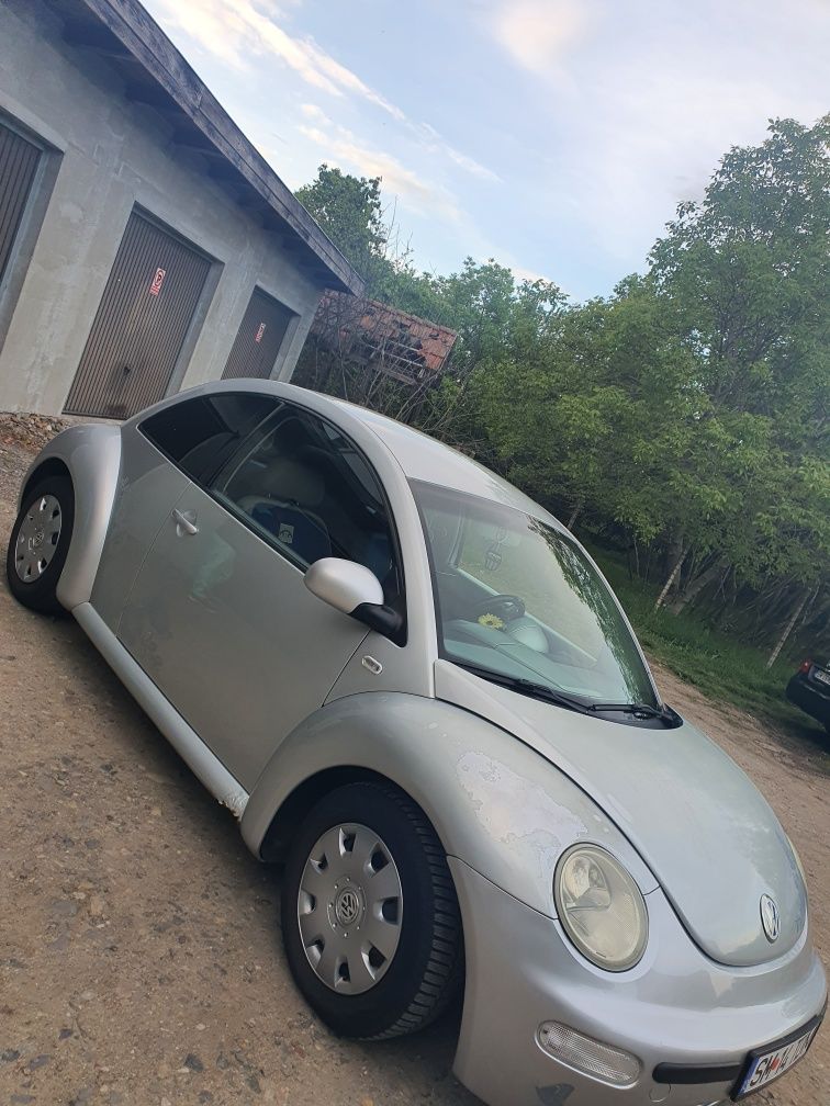 VAND VW BEETLE anul 2002