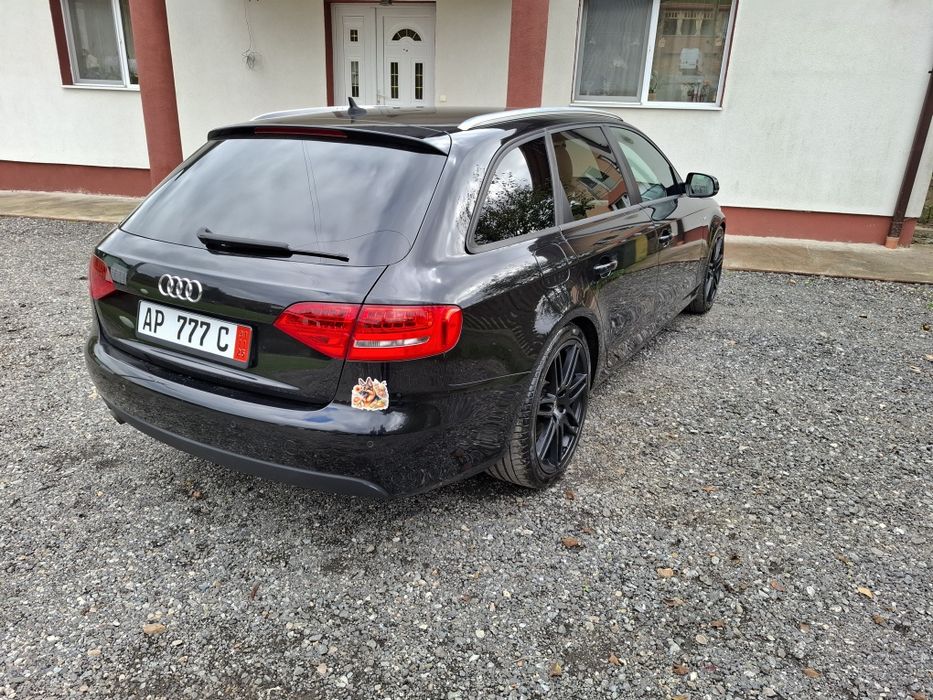 Audi A4/B8/S-line/Navigatie/Xenon/Scaune Sport Piele/Side Assist/Euro5