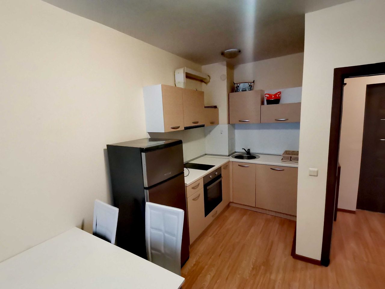 Дава се под наем Двустаен апартамент в Бургас, Зорница - 54 кв.м за 600 € - Снимка #8