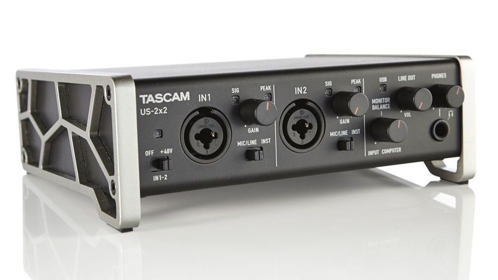 Placa de sunet TASCAM US2x2