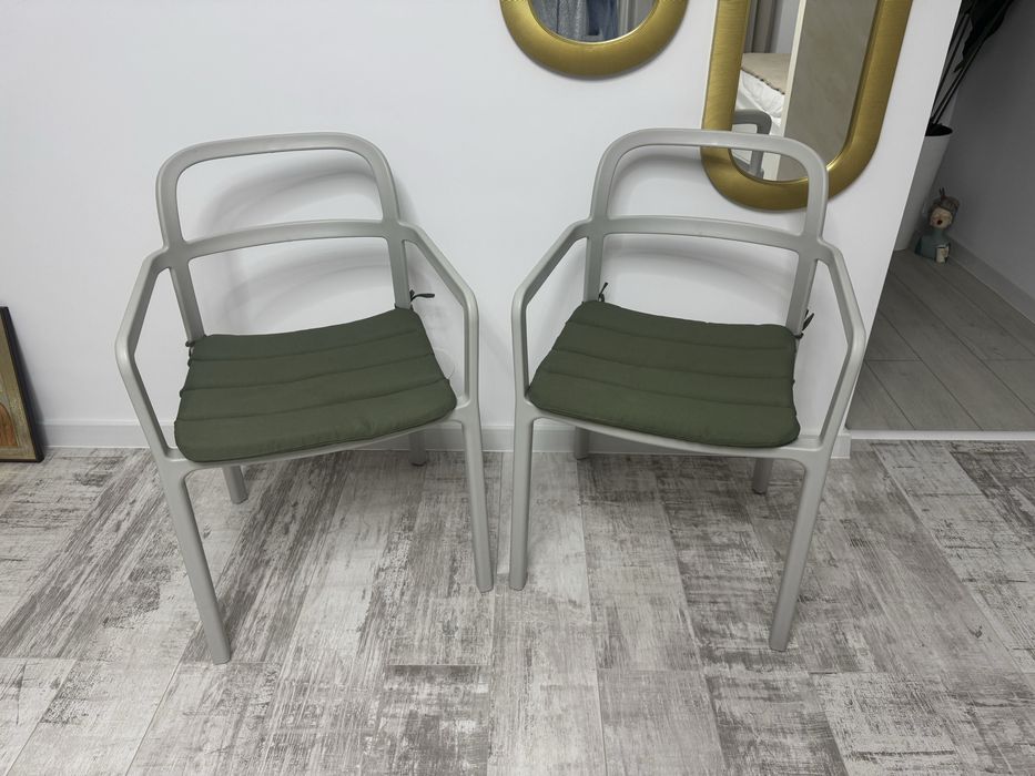 Scaune Ikea de vanzare