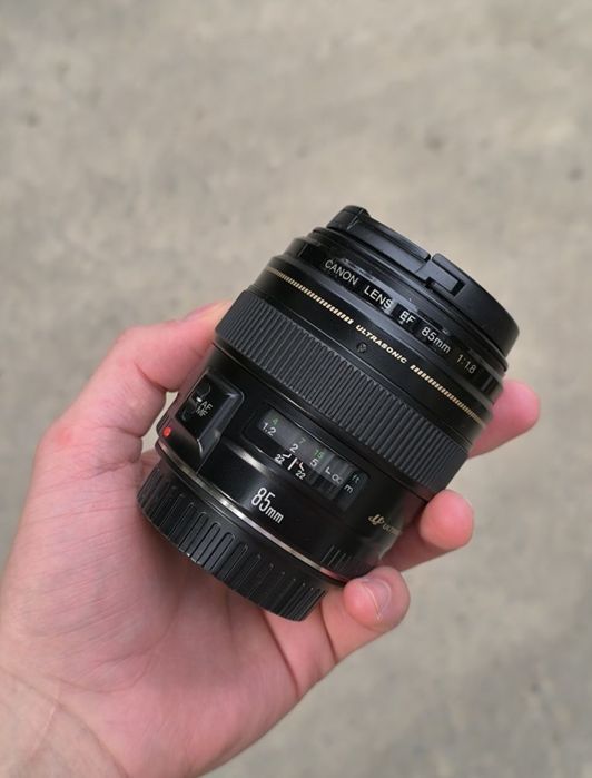 Canon EF 85mm 1.8 USM