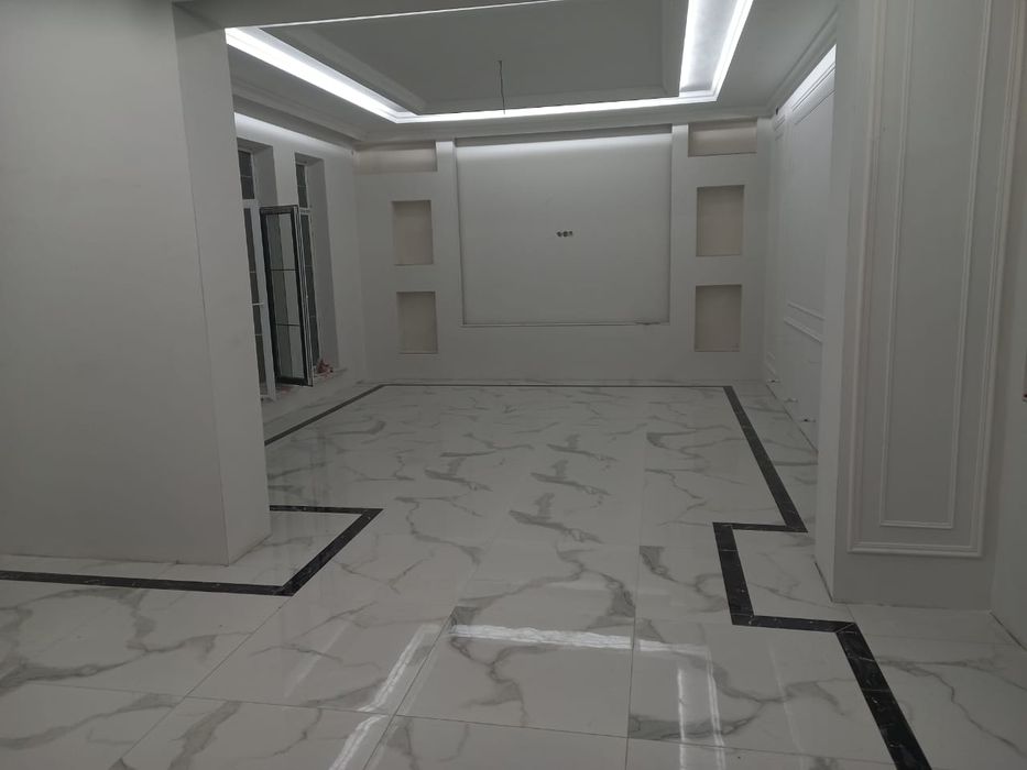 Кафельшик любом сложности. Под 45 градусов. Стаж 15 лет.