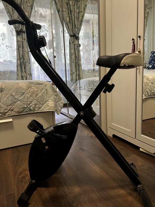 Сгъваем велоергометър TECHFIT XB200 – почти нов!