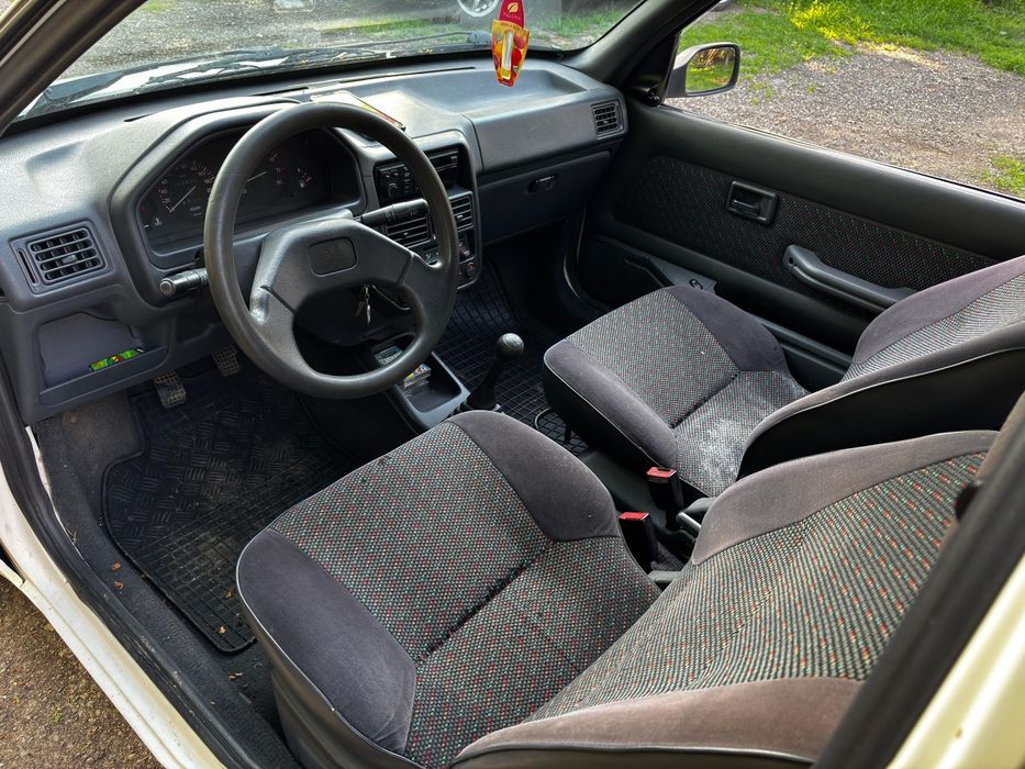 Peugeot 106 fb92 fara rugina