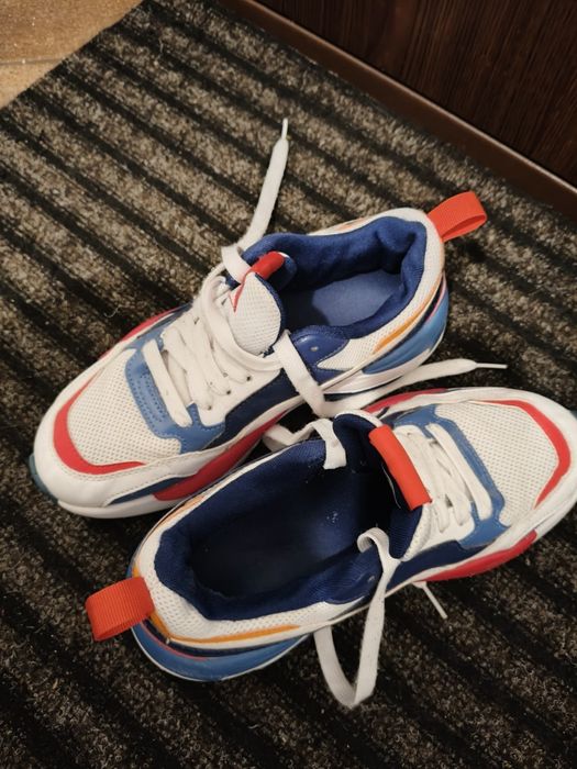 Adidasi Puma unisex Nr 37,5