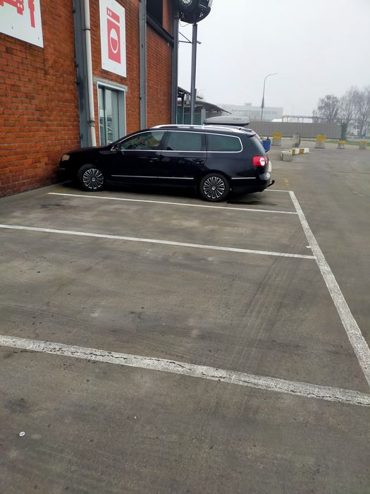 Vând passat b6 140 cp din 2007