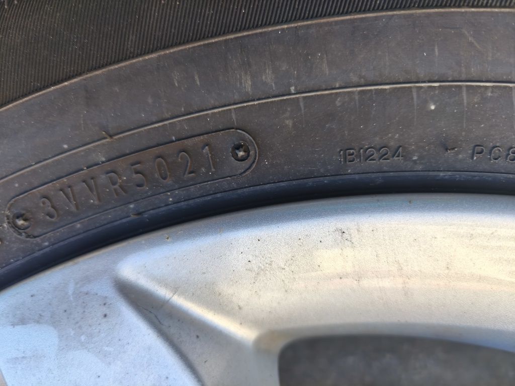 225/60/17" 2бр Dunlop sport 270,dot5021,7mm