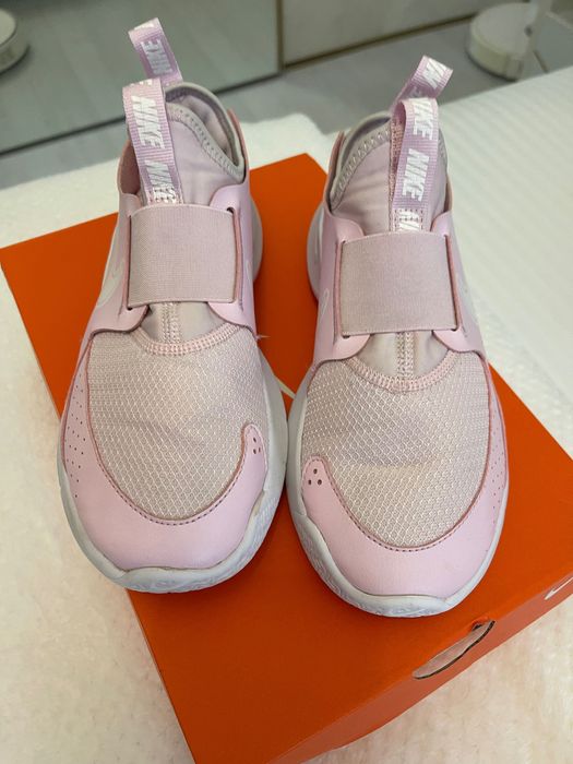 Adidasi Nike mărirea 36 în condiții f bune