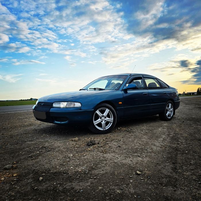 Продам мазда 626