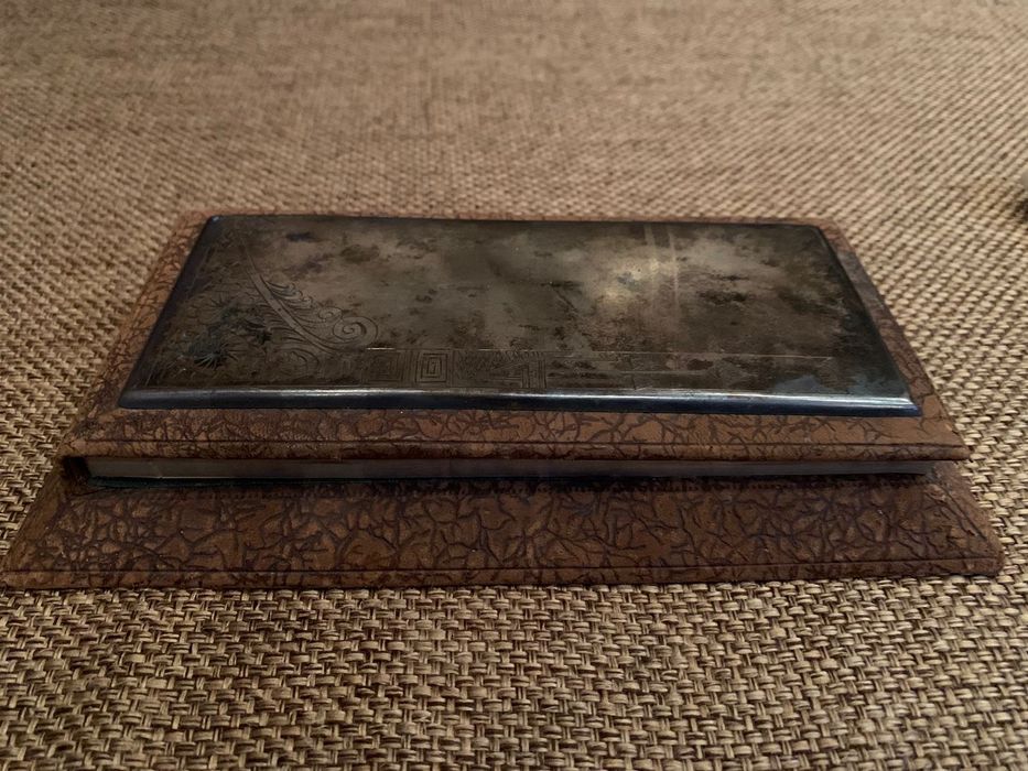 Продам антикварный настольный блокнот. Серебро.