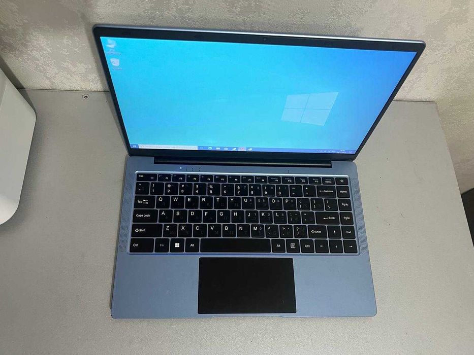 Шустрый компактный ноутбук