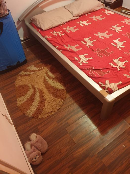 Garsonieră cf 1 de închiriat 900 lei