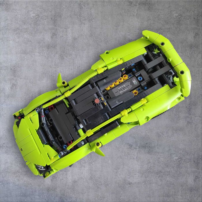 Конструктор LEGO Technic 42161 - Lamborghini Huracán Tecnica