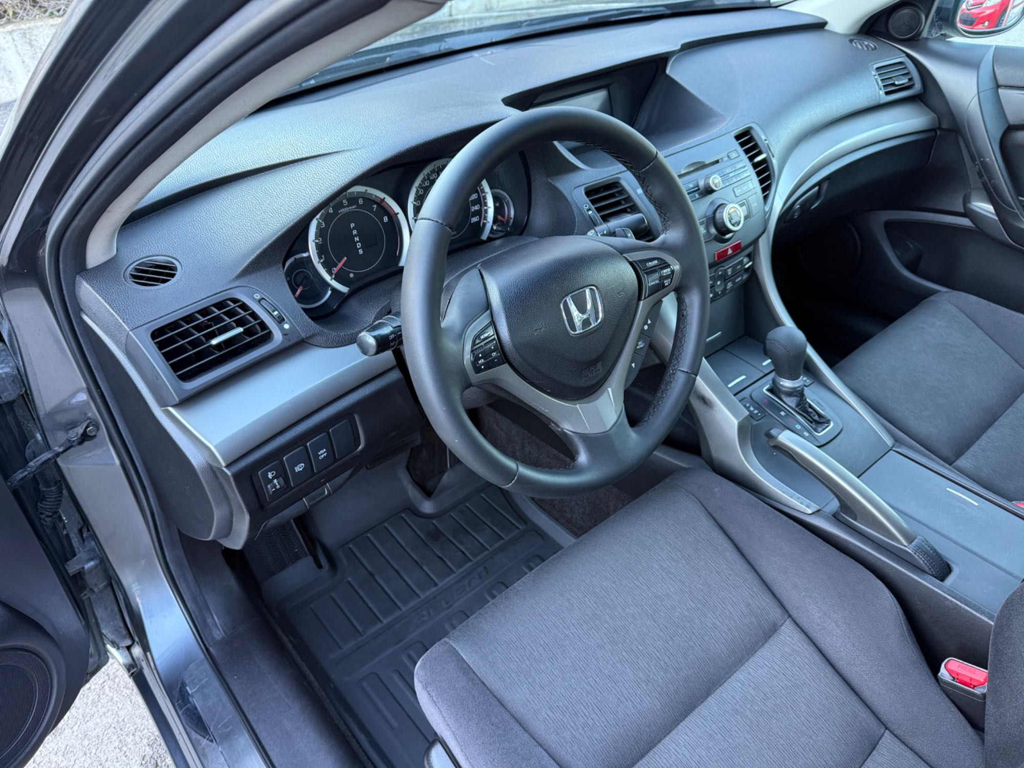 Honda Accord 2.0 i-VTEC 16V (155 кс) Automatic/Sedan/11.2009г.