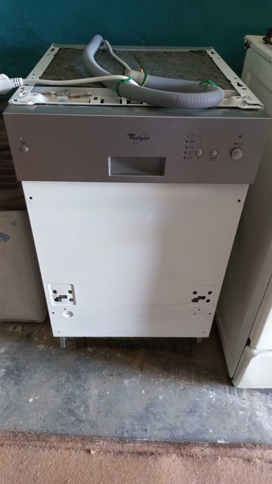 Посудомоечная машина Whirlpool