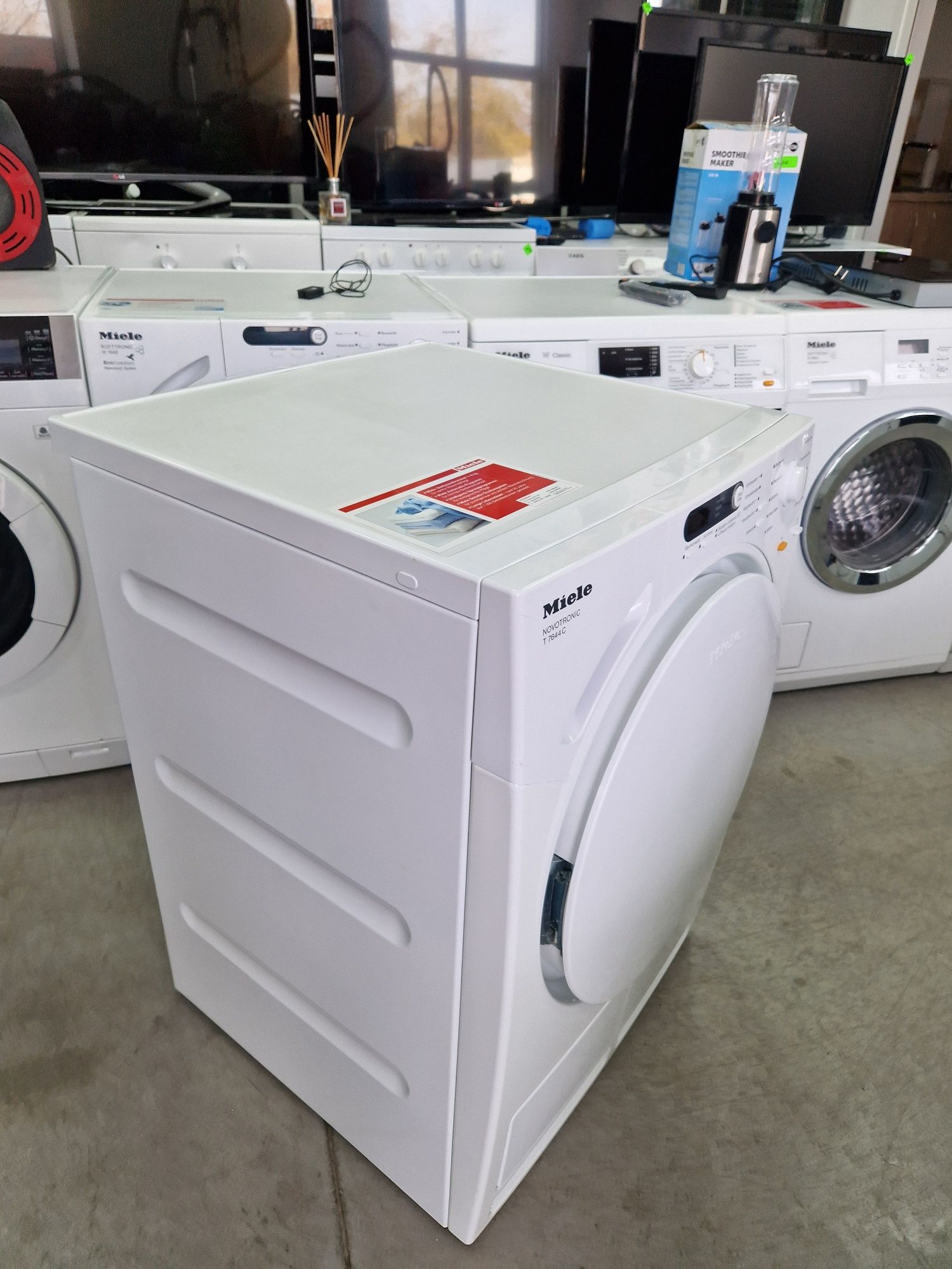 Сушилня MIELE W7644C