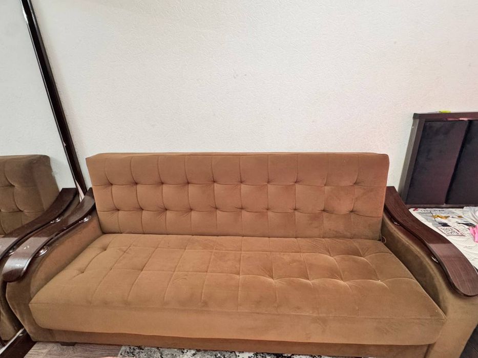 Диван раскладной книжка в хорошем состоянии