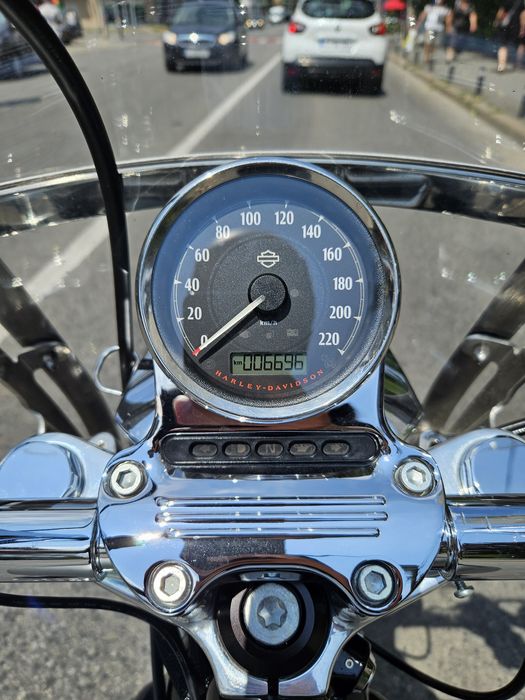 Harley Davidson Sportster XL 1200T Superlow