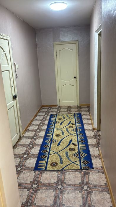Продаётся 2 комн мкрн Женис, 18,5млн