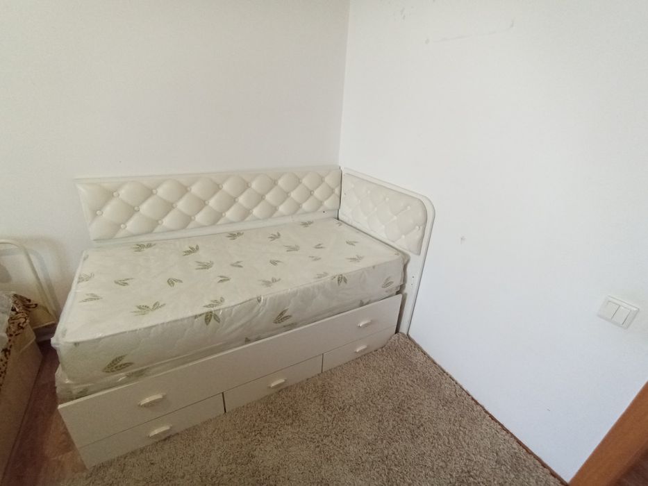 Продам детскую кроватку двухъярусная