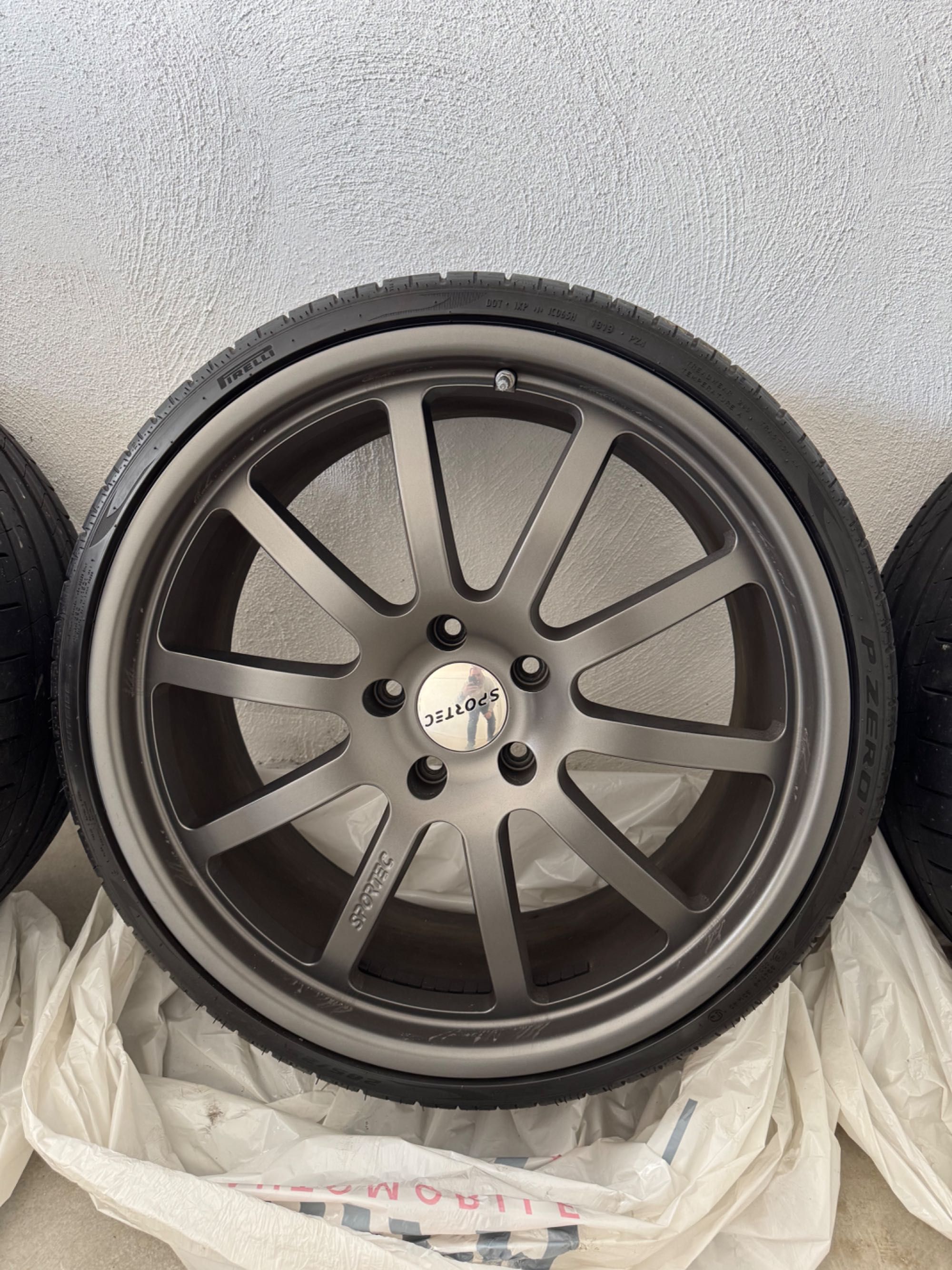 Джанти с Гуми 22" за Audi RS6