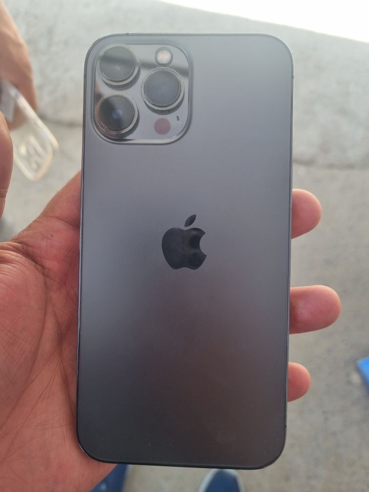 IPhone 13 pro max  Sotiladi