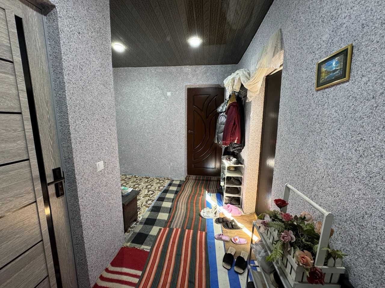 Продаётся участок в г. Тойтепа  4-ком. 2.8 соток