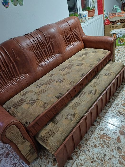 Se vinde canapea extensibila
