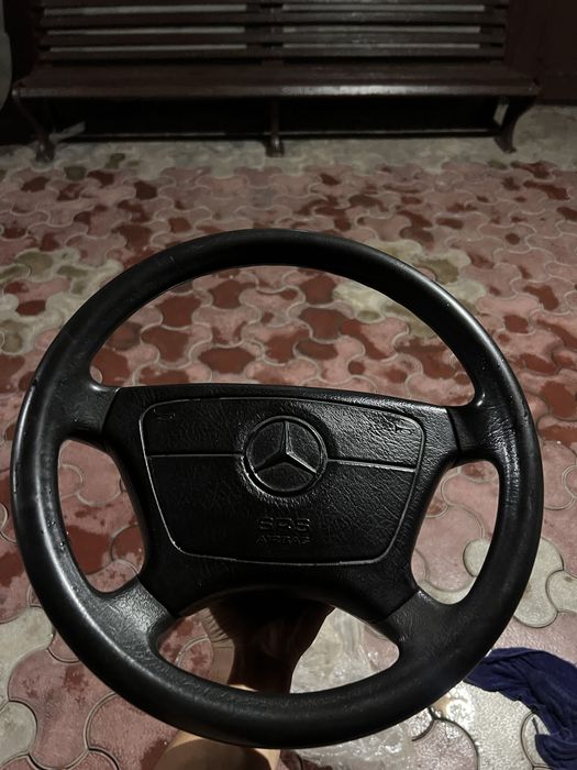 Продам запчасти мерседес w210
