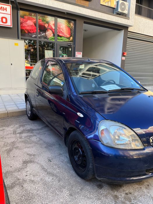 Тойота Ярис, 2000г.