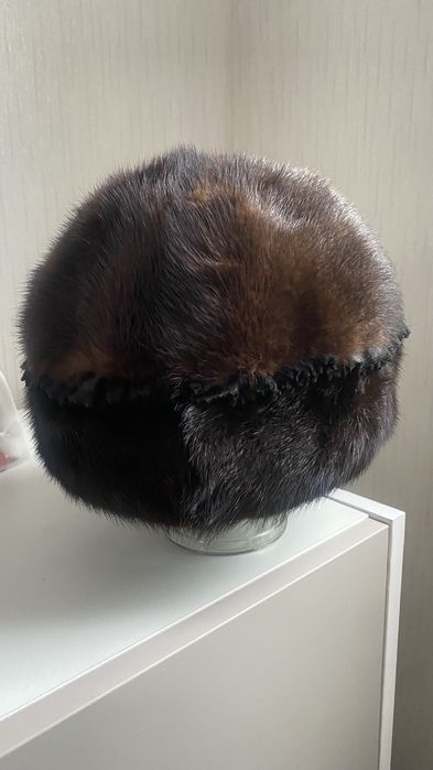 Продам норковую шапку