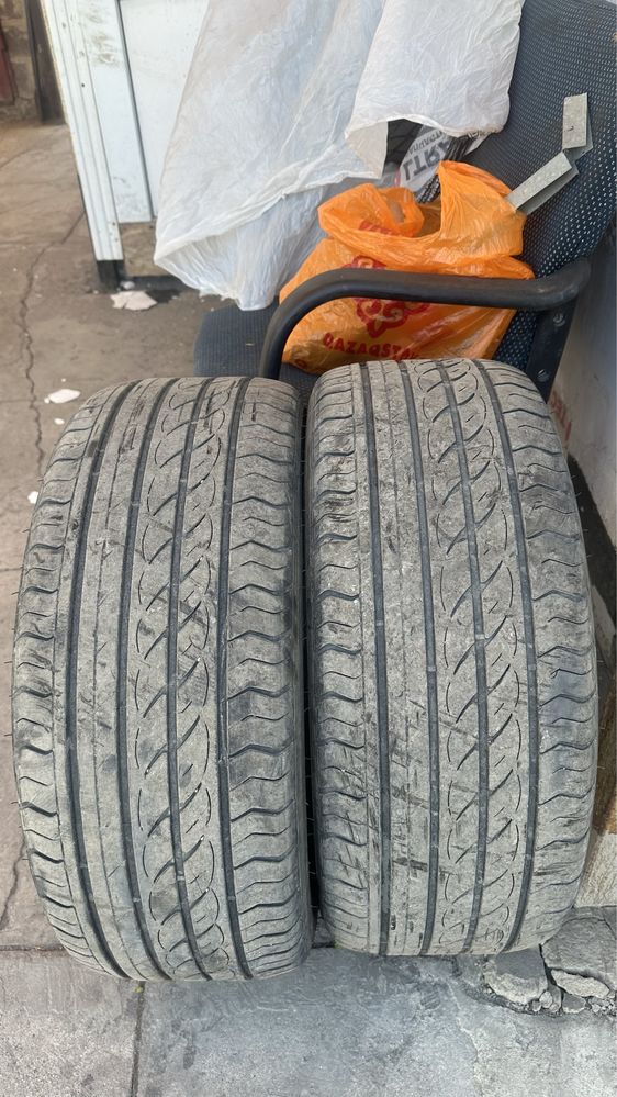 Две пары 235/45/18r