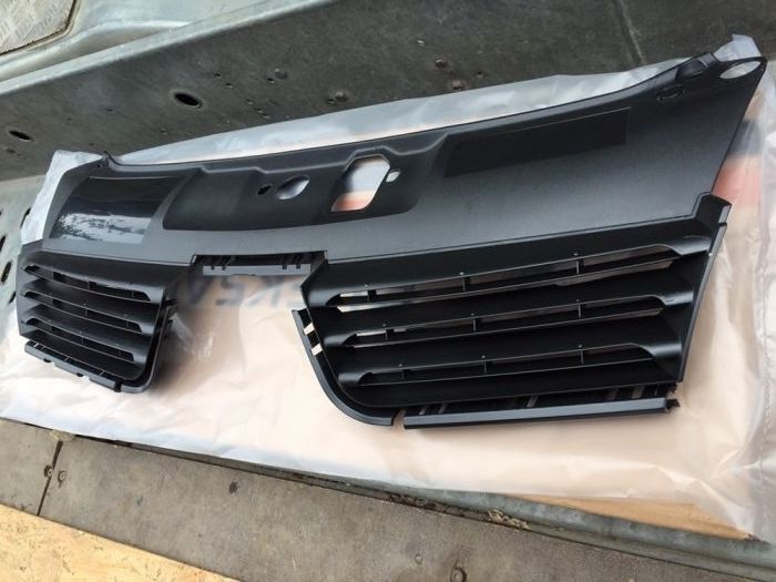 Grila bara superioară, radiator pentru Renault Clio Symbol 2001 - 2006